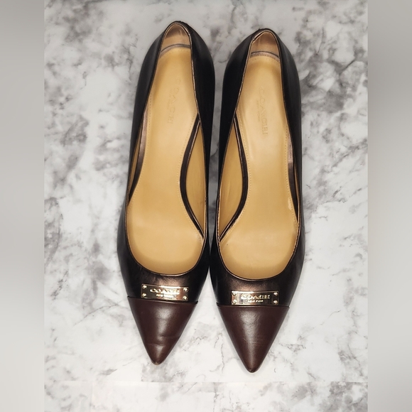 Coach Zan Pumps w/box. Size 9 - Picture 3 of 14